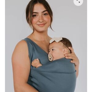 NWOT - Lalabu - Blue Babywearing Top